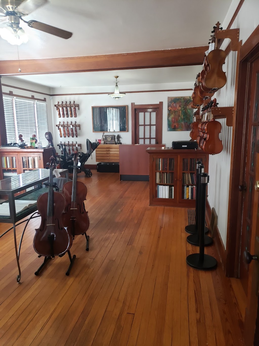 Reeve Violins | 4235 S Broadway, Englewood, CO 80113, USA | Phone: (720) 502-7414