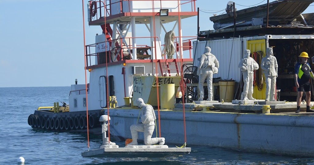 Dive Circle Of Heroes | Marker 25 Marina 1700, Channel Marker Wy, Tarpon Springs, FL 34689, USA | Phone: (800) 758-5067