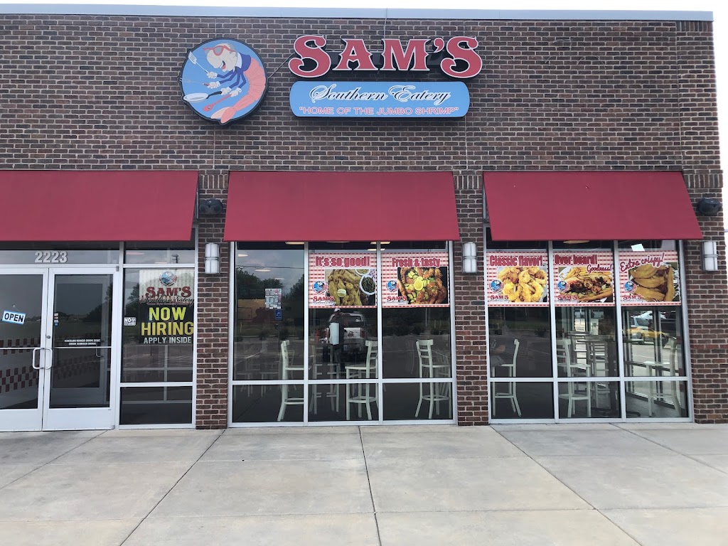Sams Southern Eatery | 2223 N Lorraine St, Hutchinson, KS 67502, USA | Phone: (620) 888-5295
