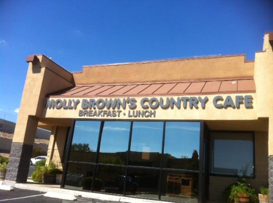 Molly Browns Country Cafe | 16575 Smoke Tree St, Hesperia, CA 92345, USA | Phone: (760) 949-1212