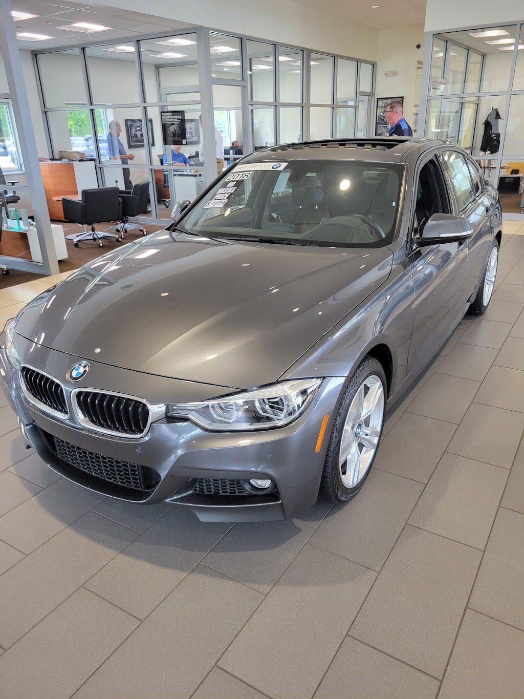 BMW of Rochester Hills | 45550 Dequindre Rd, Shelby Twp, MI 48317, USA | Phone: (248) 963-6591