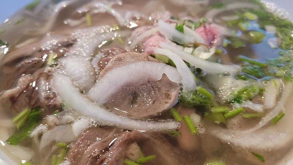 I Heart Pho | 850 Maryland Ave E, St Paul, MN 55106, USA | Phone: (651) 600-3724