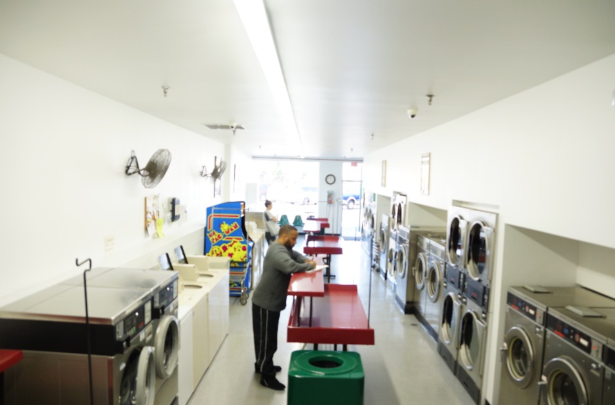 Tinley Park Laundromat | 16729 Oak Park Ave, Tinley Park, IL 60477, USA | Phone: (630) 992-0440