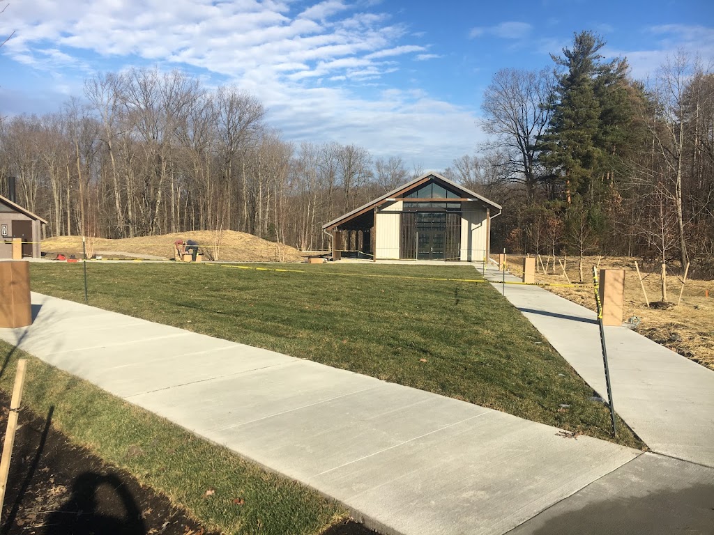 Holbrook Hollows | 7250 Country Ln, Chagrin Falls, OH 44023, USA | Phone: (440) 286-9516 Holbrook Hollows | 7250 Country Ln, Chagrin Falls, OH 44023, USA | Phone: (440) 286-9516