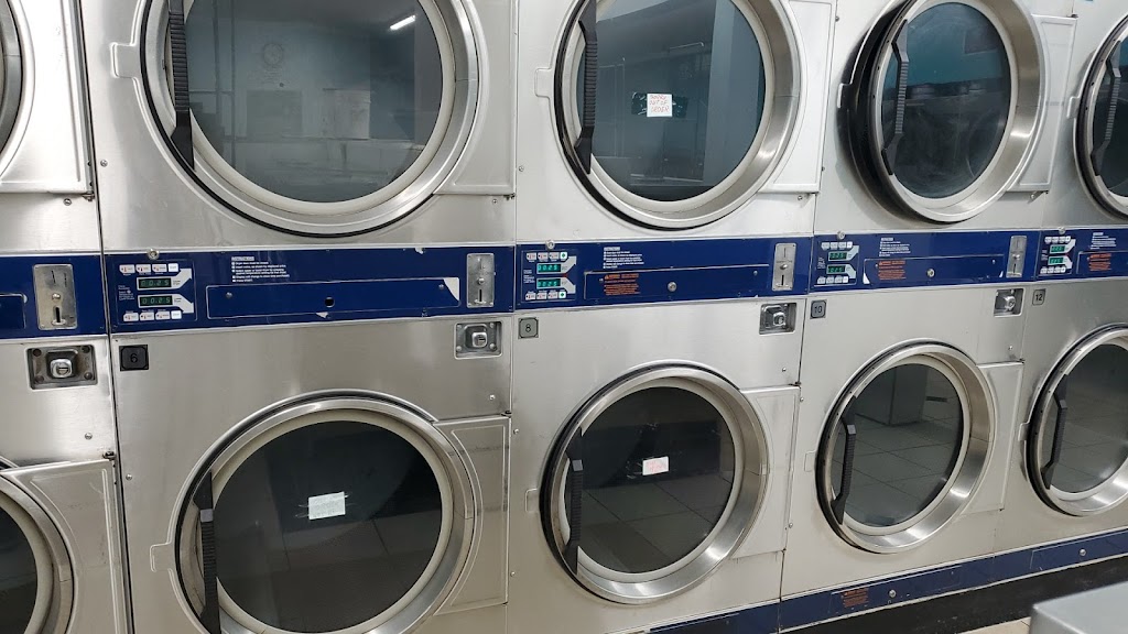 Plaza Wash Laundry | 427 N Santa Fe Ave, Vista, CA 92084, USA | Phone: (760) 941-3813