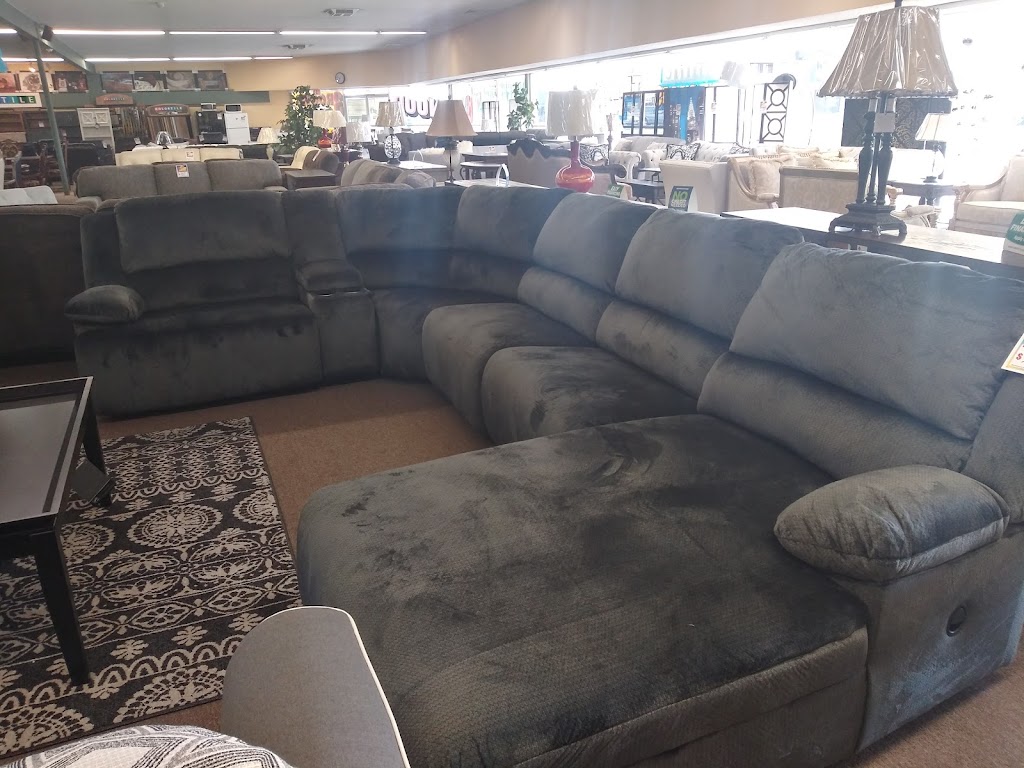 furniture plus | 277 E Palmdale Blvd, Palmdale, CA 93550, USA | Phone: (661) 947-0102