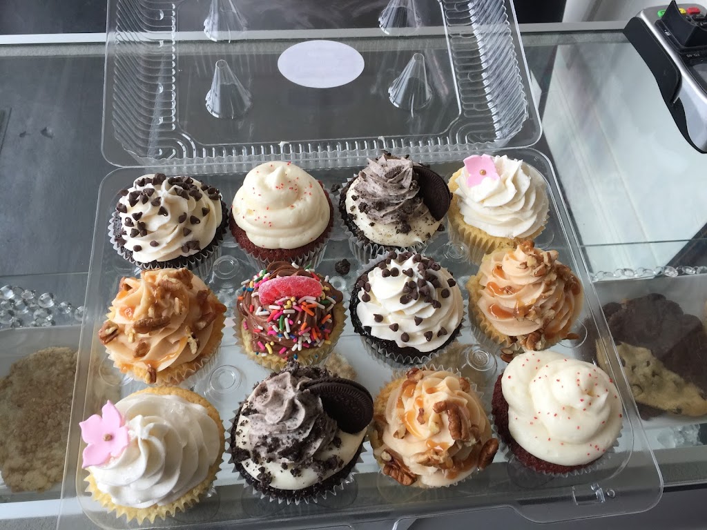 Princess Confections Bakery | 10609 E Washington St Suite F, Indianapolis, IN 46229, USA | Phone: (317) 626-2931