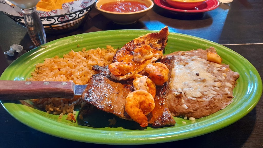 El Toro Mexican Bar & Grill | 710 Gardner Rd, Springboro, OH 45066, USA | Phone: (937) 748-2950