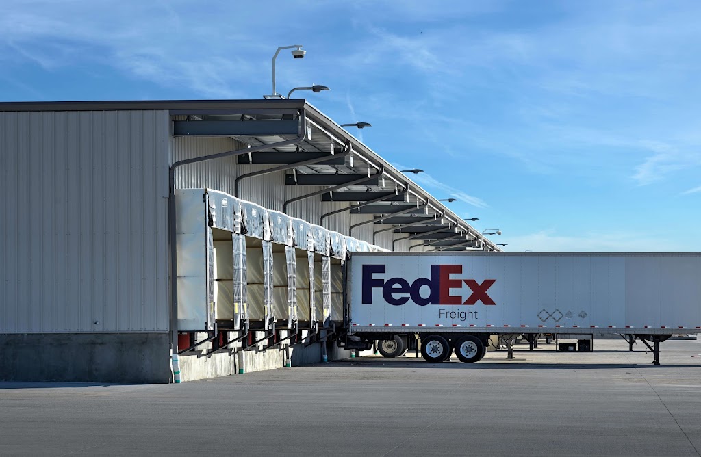 FedEx Freight | 3301 Mid America Blvd, West Memphis, AR 72301, USA | Phone: (870) 735-4266