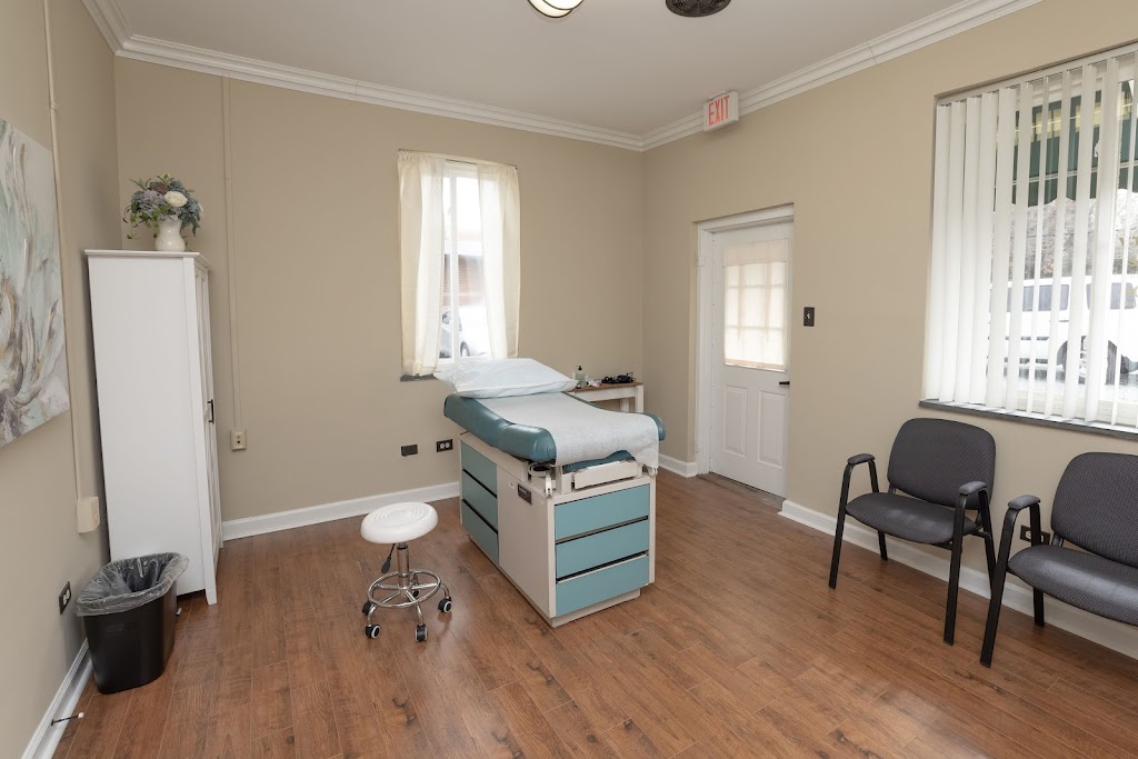 Direct Primary Care Mebane | 302 W Graham St, Mebane, NC 27302, USA | Phone: (919) 568-0004