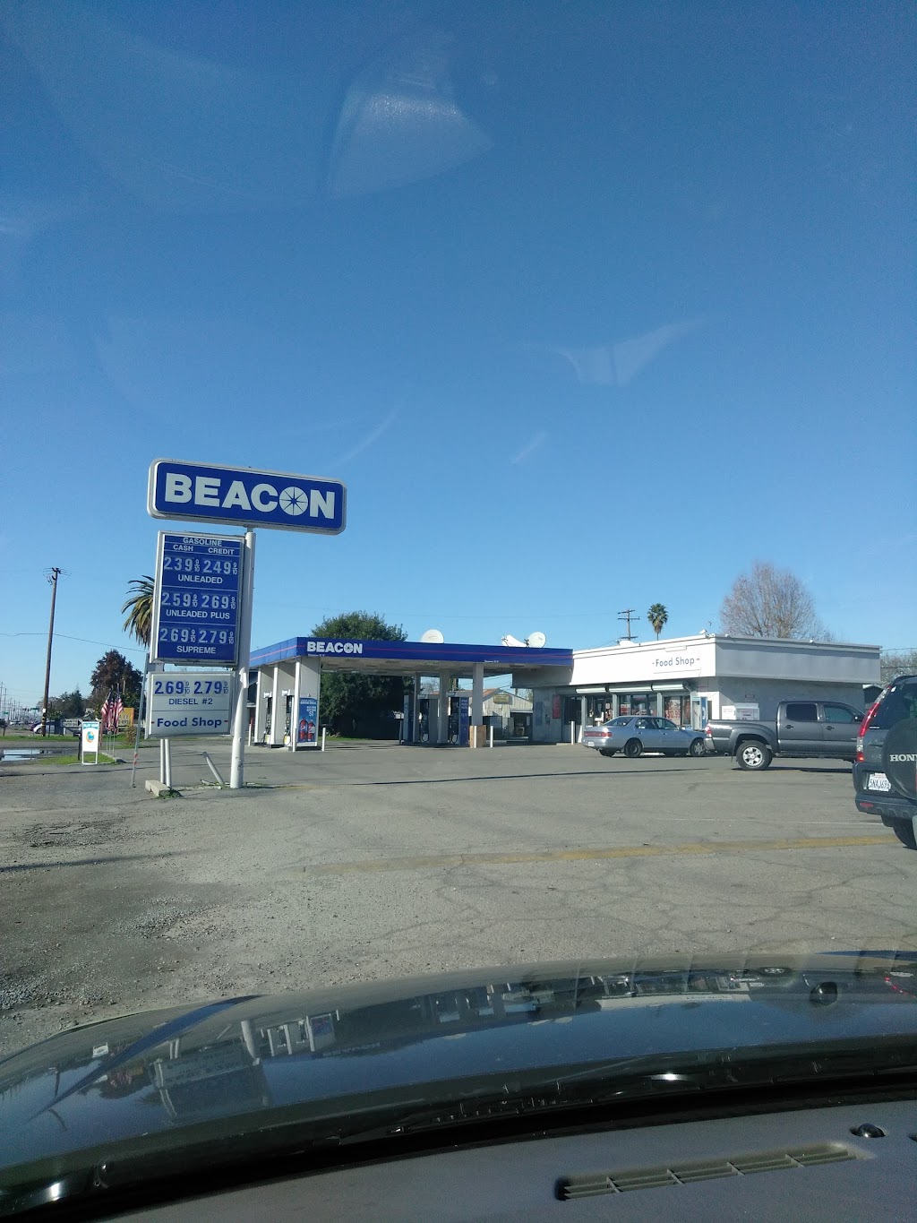 Beacon Gas Plus Mini-Mart | 4805 Yosemite Blvd, Modesto, CA 95357, USA | Phone: (209) 523-9668