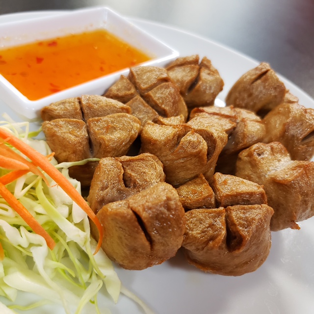 Prommares Thai Bistro | 6362 W Sahara Ave, Las Vegas, NV 89146 | Phone: (702) 221-9644