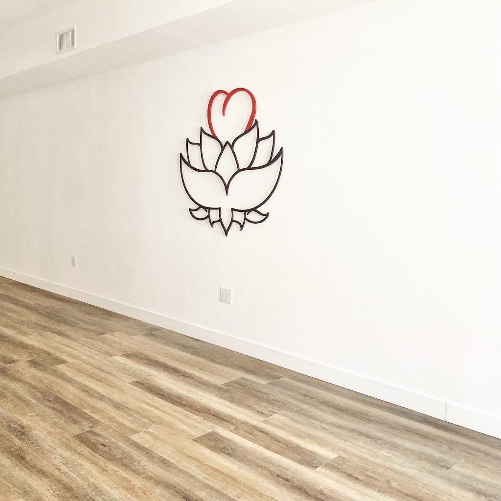 My Yoga Canyon Country | 17724 Sierra Hwy, Canyon Country, CA 91351, USA | Phone: (714) 316-3806