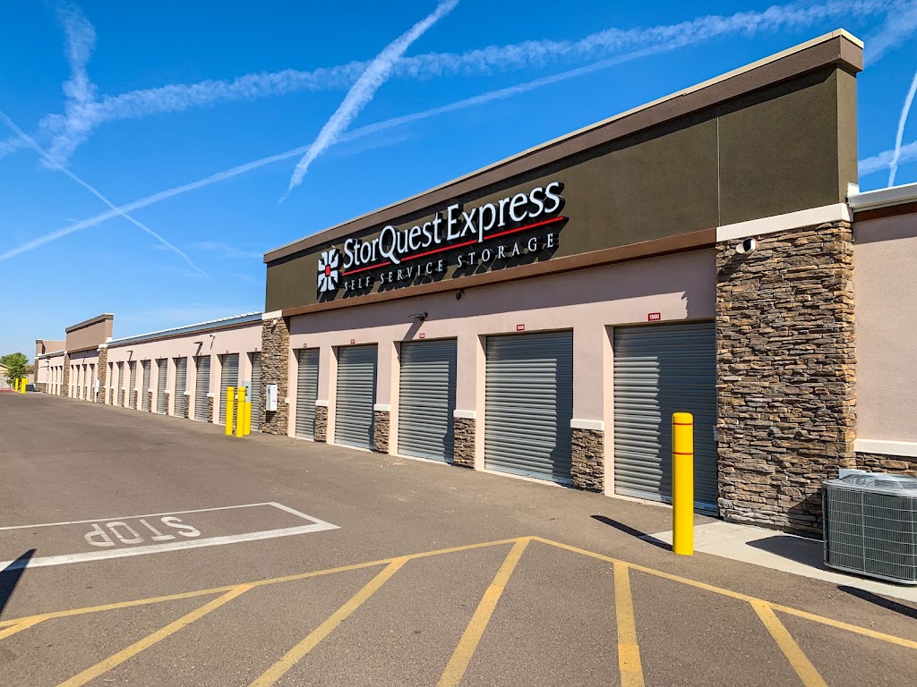 StorQuest Express Self Service Storage | 4700 S Val Vista Dr, Gilbert, AZ 85297, USA | Phone: (928) 852-4618