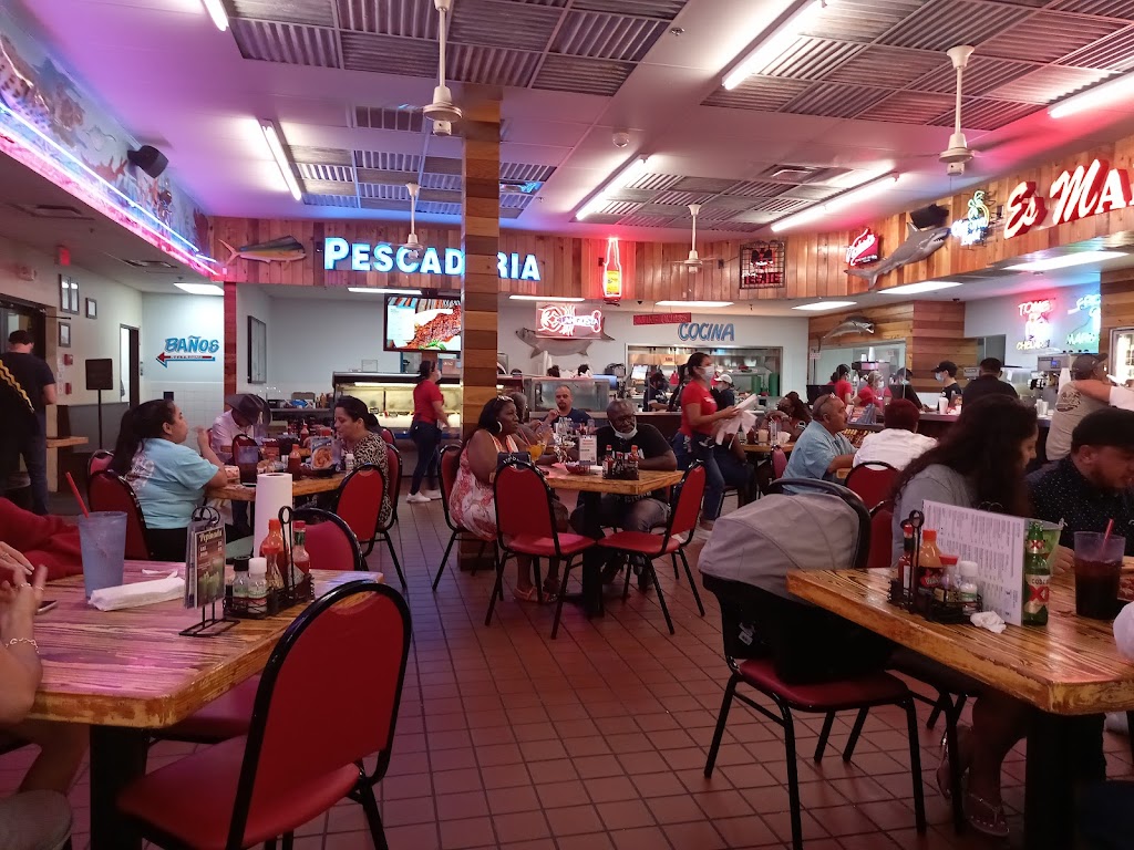 Mambo Seafood | 10402 Gulf Fwy, Houston, TX 77034, USA | Phone: (713) 946-0000