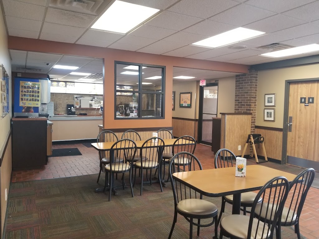 Runza Restaurant | 8910 Fort St, Omaha, NE 68134, USA | Phone: (402) 571-6483