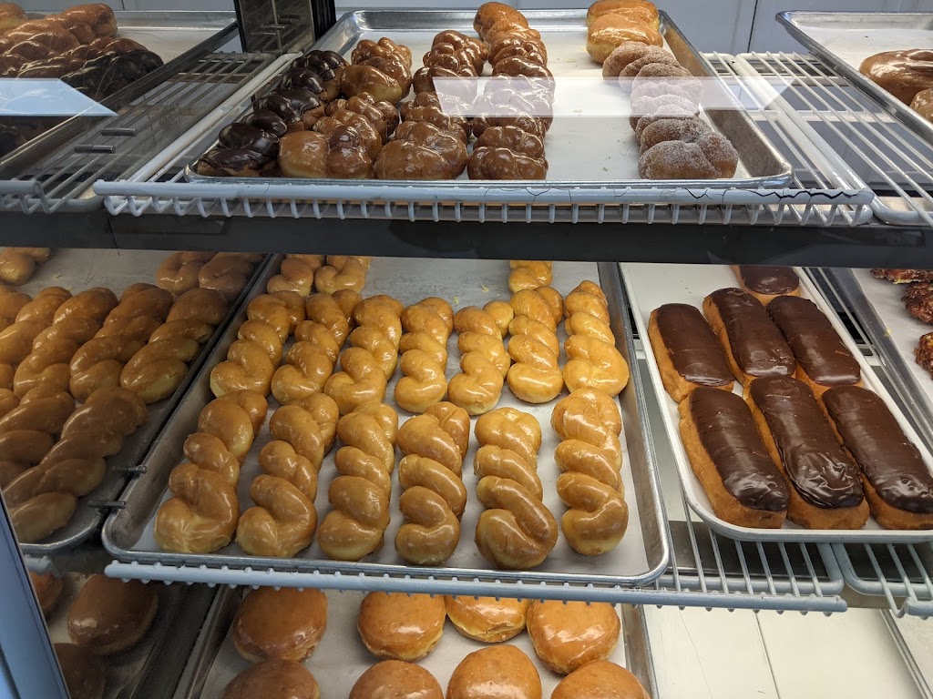 Delite Donuts | 3303 N Main St suite f, Danville, VA 24540, USA | Phone: (434) 425-4115