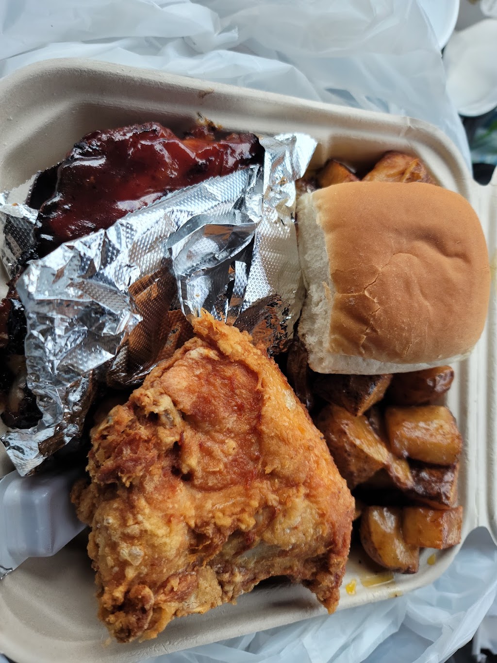 Chicken Shack Royal Oak 11 Mile | 1320 E Eleven Mile Rd, Royal Oak, MI 48067, USA | Phone: (248) 541-5100