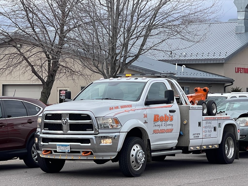 Bobs Towing & Recovery Inc - Monticello | 219 Sandberg Rd, Monticello, MN 55362, USA | Phone: (763) 262-8697