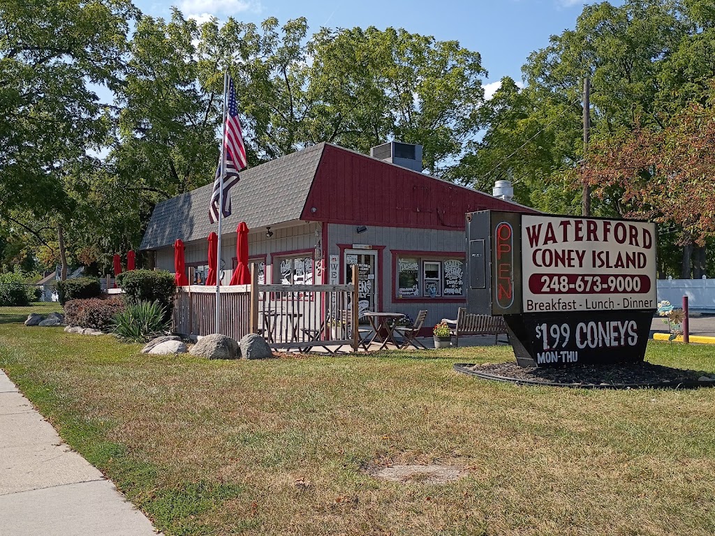 Waterford Coney Island | 4882 Hatchery Rd, Waterford Township, MI 48329, USA | Phone: (248) 673-9000