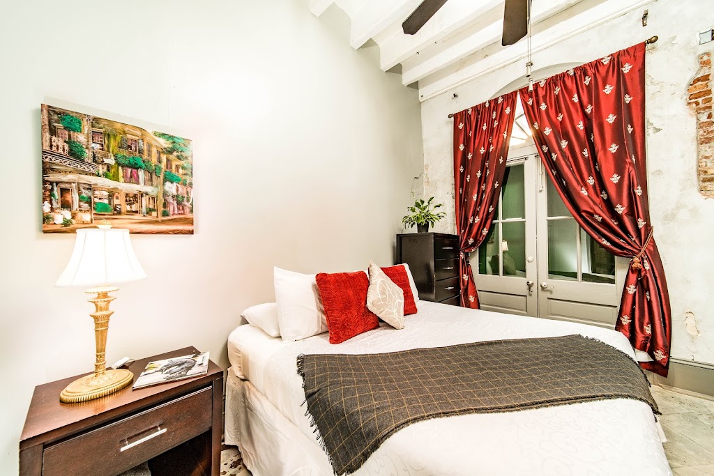 Saint Philip Residence | 612 St Philip St, New Orleans, LA 70116, USA | Phone: (504) 523-2197