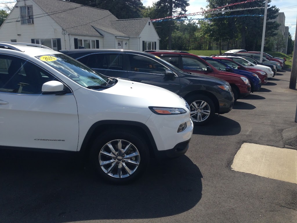 Pinnacle Auto Sales | 6422 US-30, Jeannette, PA 15644, USA | Phone: (724) 523-5733