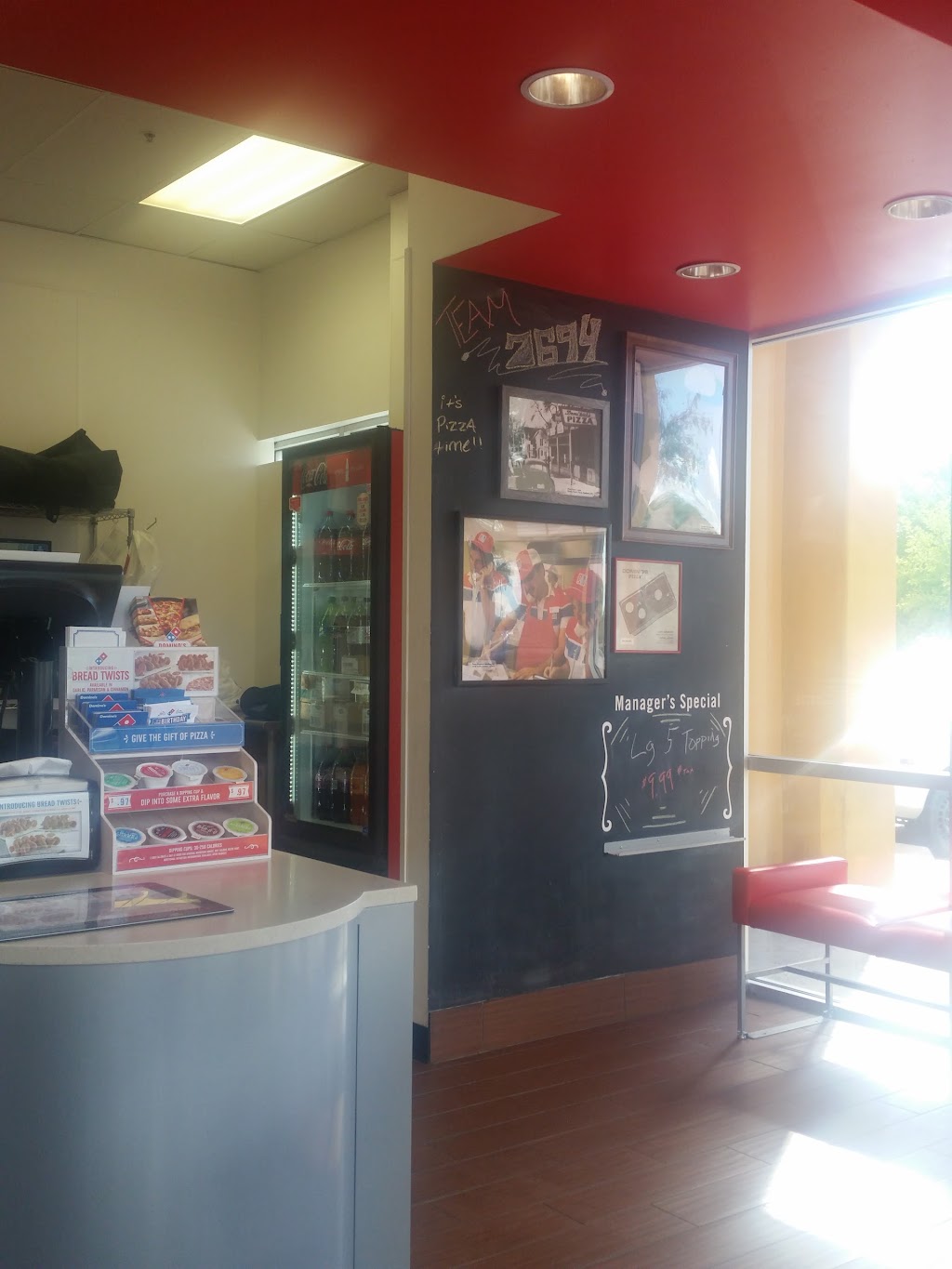 Dominos Pizza | 7730 N Cortaro Rd Ste 101, Tucson, AZ 85743, USA | Phone: (520) 579-3030