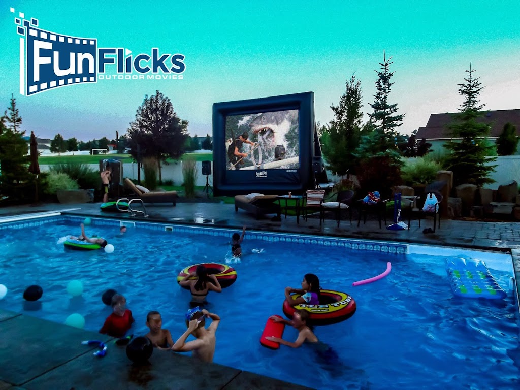 FunFlicks Outdoor Movies Des Moines, Iowa | 211 Main St, Minden, IA 51553, USA | Phone: (515) 528-7781