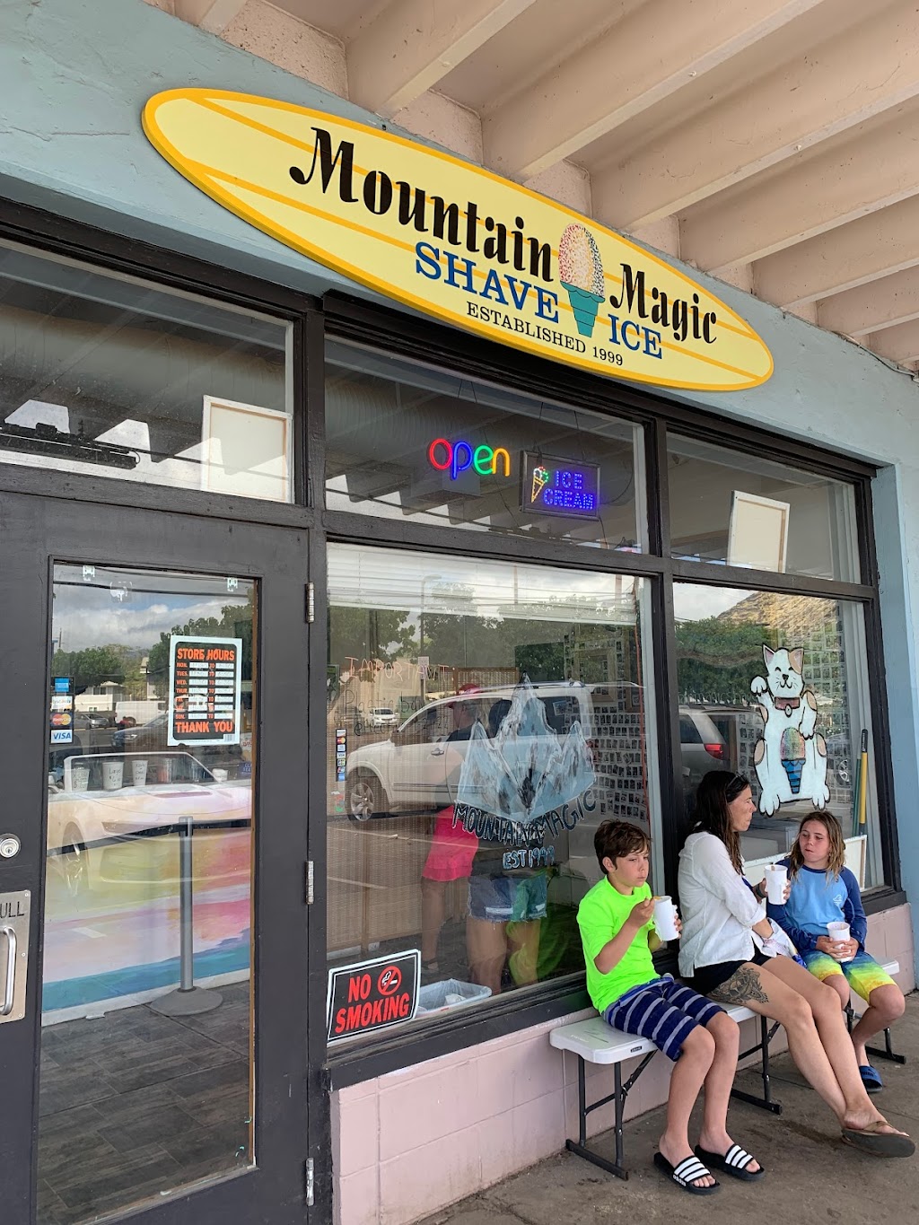 Mountain magic shave ice | 84-1170 Farrington Hwy, Waianae, HI 96792, USA | Phone: (808) 681-9582