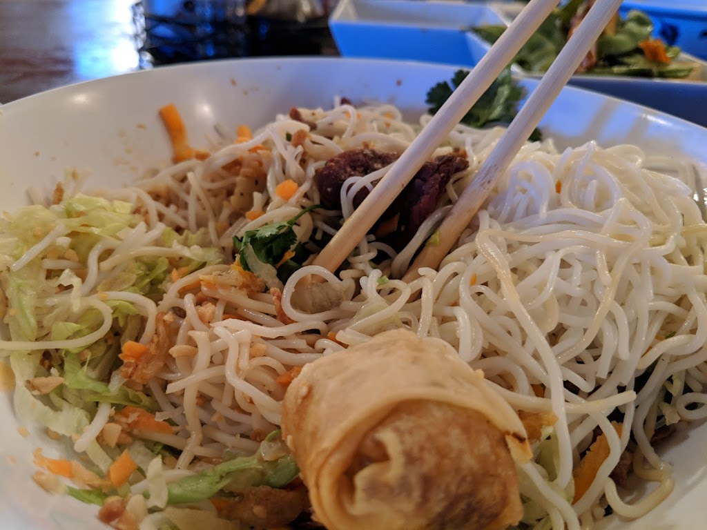 Hu-Dat Noodle House | 6418 S Staples St #102, Corpus Christi, TX 78413, USA | Phone: (361) 906-1111