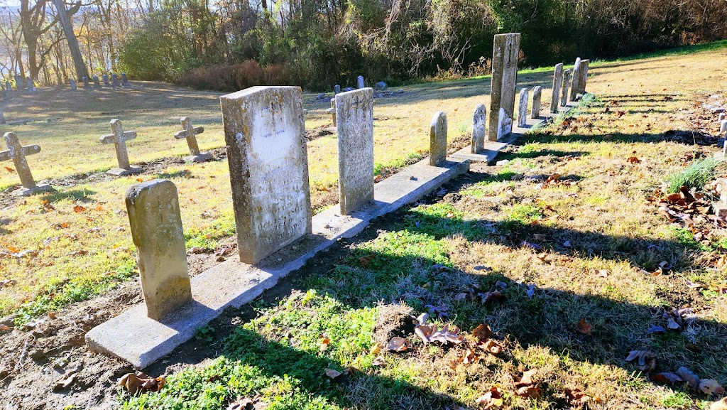 Garrison Hill Cemetery | 4372 Park Rd, Ellis Grove, IL 62241, USA | Phone: (618) 859-3741