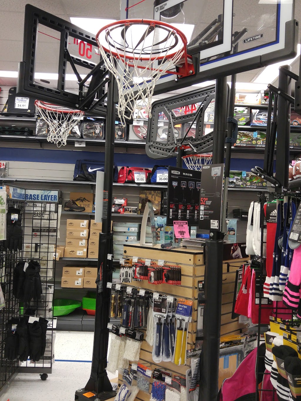 Big 5 Sporting Goods | 3637 Elkhorn Blvd, North Highlands, CA 95660, USA | Phone: (916) 332-6511