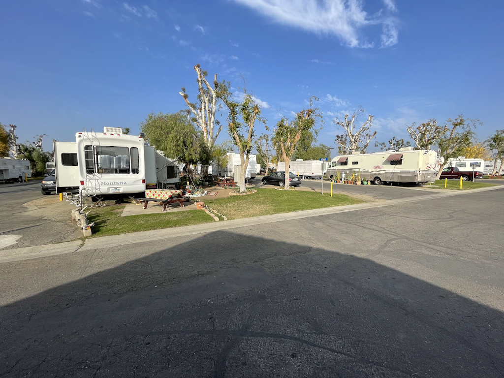 Bakersfield RV Park | 8633 E Brundage Ln, Bakersfield, CA 93307, USA | Phone: (661) 366-3550