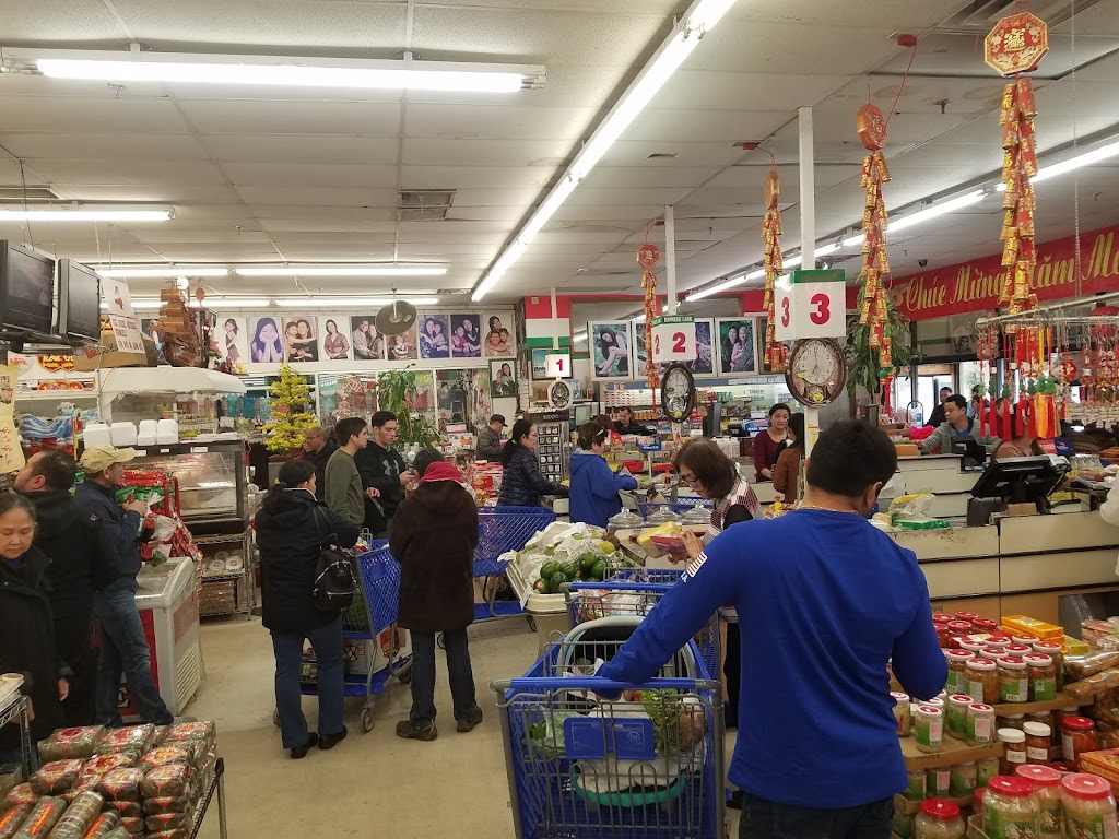 Thai Binh Supermarket | 1530 W 21st St, Wichita, KS 67203, USA | Phone: (316) 838-8882