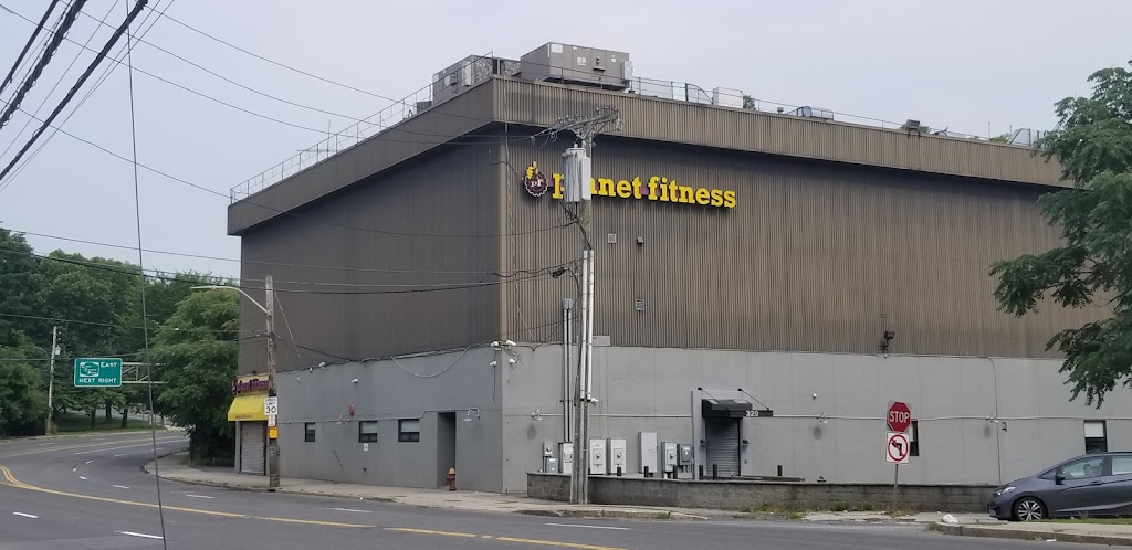 Planet Fitness | 320 Yonkers Ave, Yonkers, NY 10701 | Phone: (914) 376-3831
