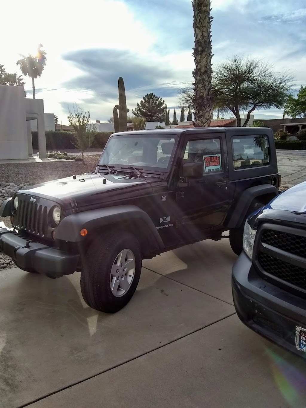 Sahuarita Octopus Car Wash | 1050 W Beta St, Green Valley, AZ 85614, USA | Phone: (520) 648-3600