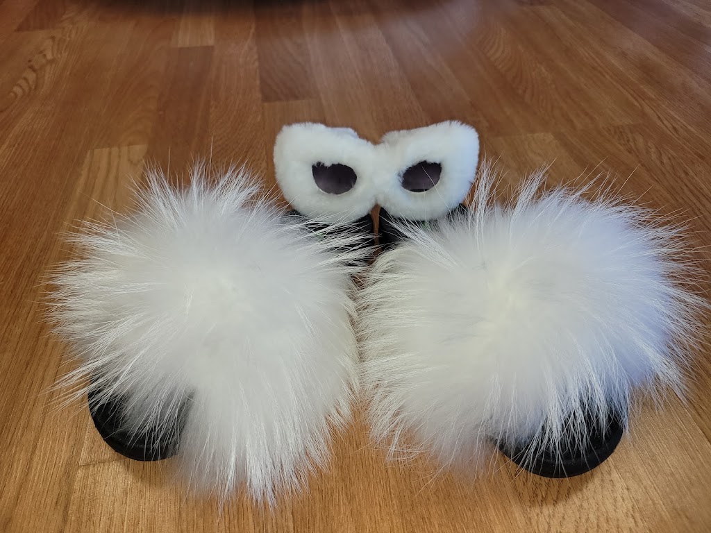 Furbies Boutique | 101 Kenya St #128b, Cedar Hill, TX 75104, USA | Phone: (469) 444-8227