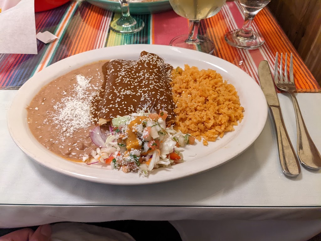 La Villa Mexican Restaurant | 3410 NE 55th St, Seattle, WA 98105, USA | Phone: (206) 397-3555