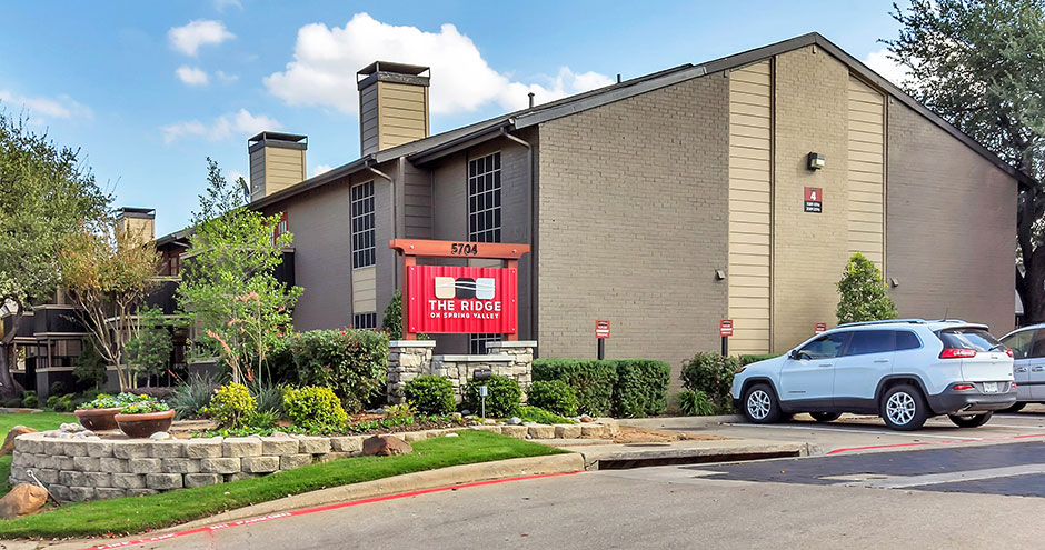 The Ridge on Spring Valley Apartments | 5704 Spring Valley Rd, Dallas, TX 75254, USA | Phone: (972) 779-9079