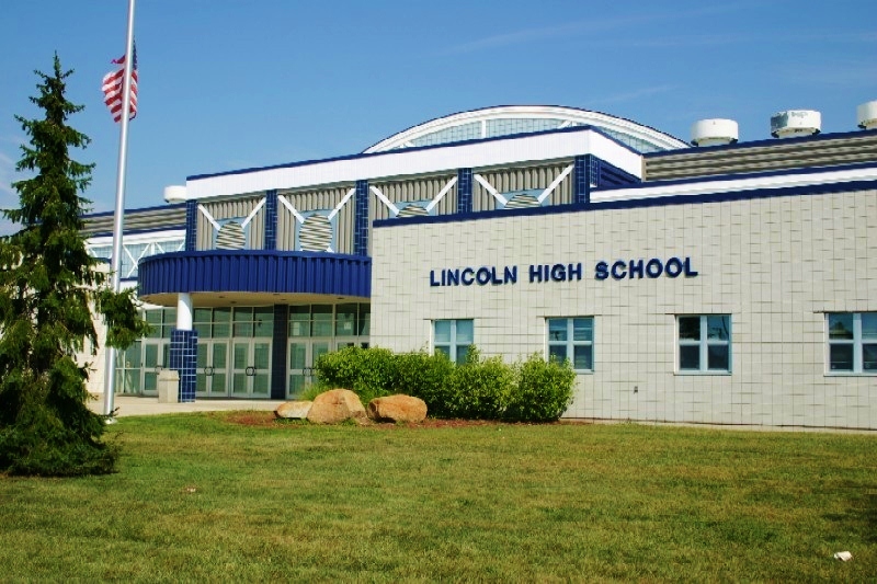 Lincoln High School | 7425 Willis Rd Rm P114, Ypsilanti, MI 48197 | Phone: (734) 484-7004