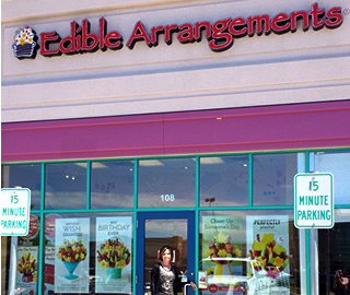 Edible Arrangements | 8300 Tamarack Village Suite 108, Woodbury, MN 55125, USA | Phone: (651) 330-9653