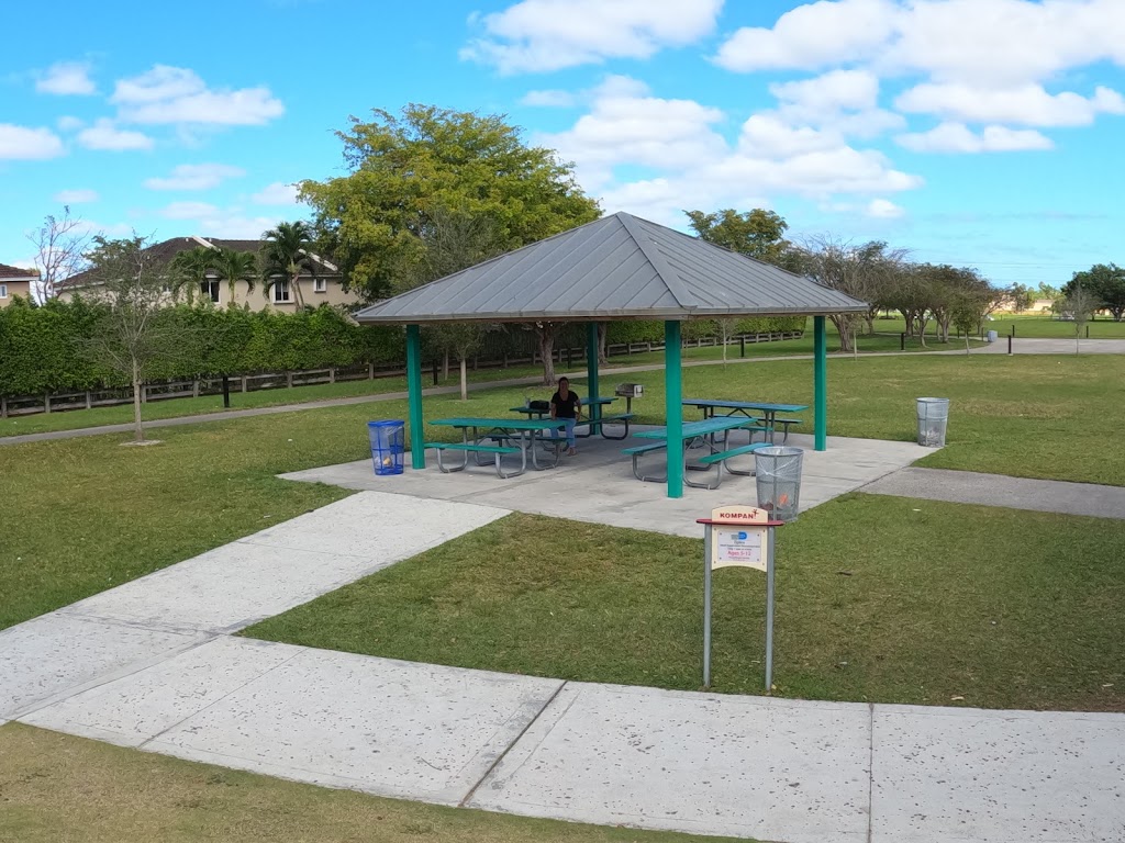 Serena Lakes Park | 13965 SW 180th St, Miami, FL 33177, USA | Phone: (305) 254-5856