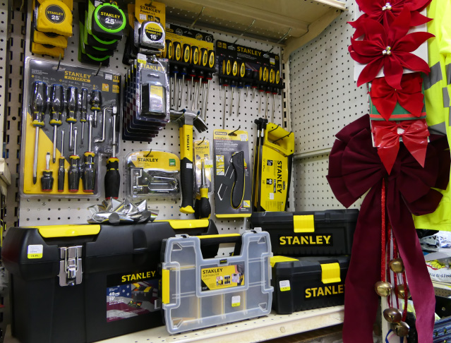 Bosettis Hardware | 103 McGovern Blvd #5302, Glenwillard, PA 15046, USA | Phone: (724) 457-7772