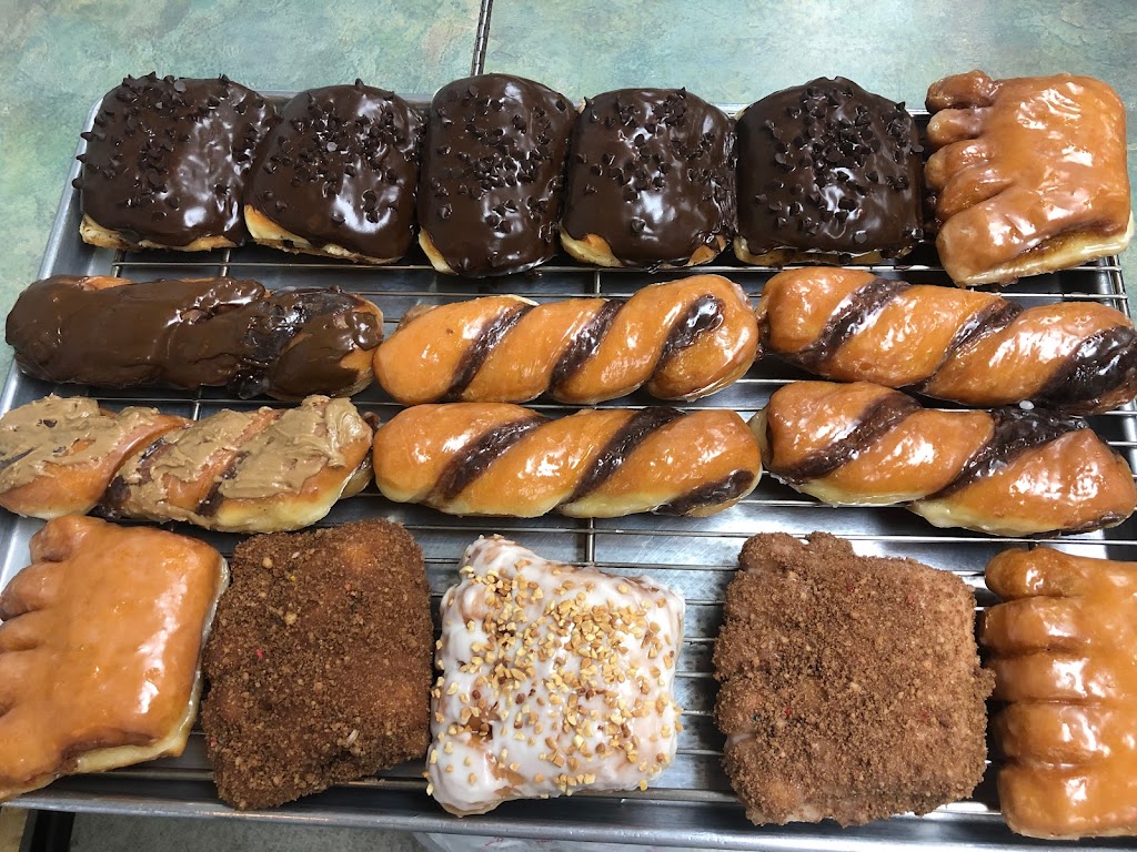 Manna Donuts | 846 E 6th St B, Beaumont, CA 92223, USA | Phone: (951) 845-2350