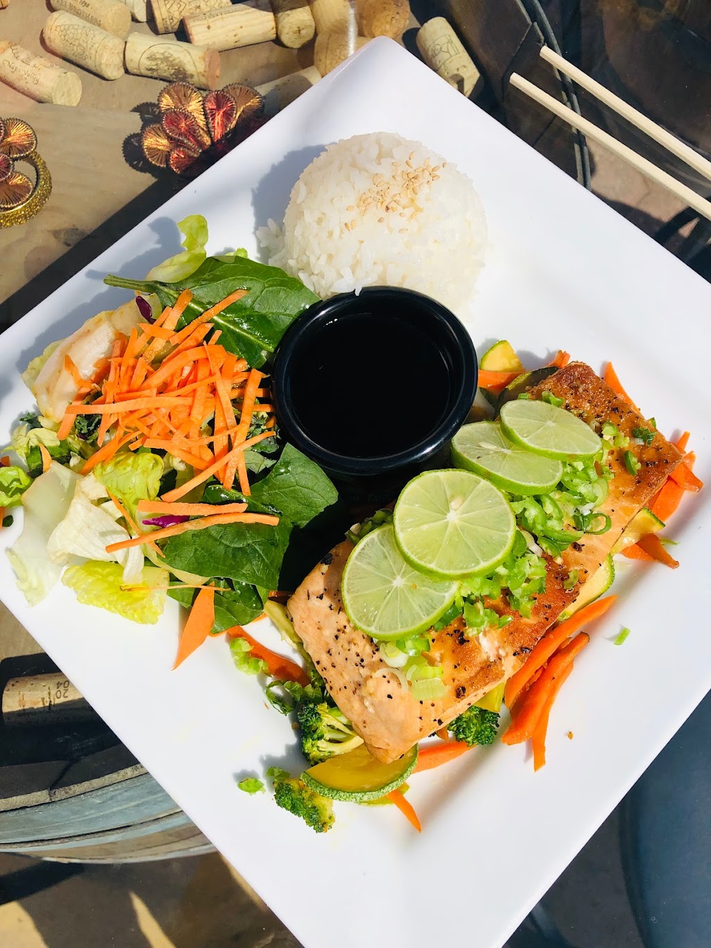 Miso Sushi foodtruck | Abelardo L. Rodríguez 209, Amp Mazatlan, 22710 Rosarito, B.C., Mexico | Phone: 661 616 5623