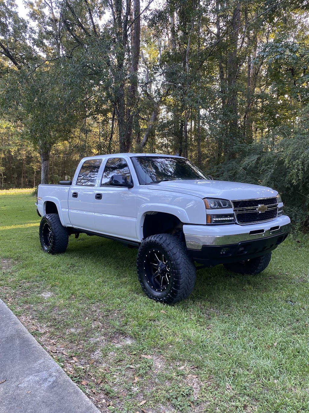 Sammys Body Shop | 14519 Old Genessee Rd, Tickfaw, LA 70466, USA | Phone: (985) 542-6352