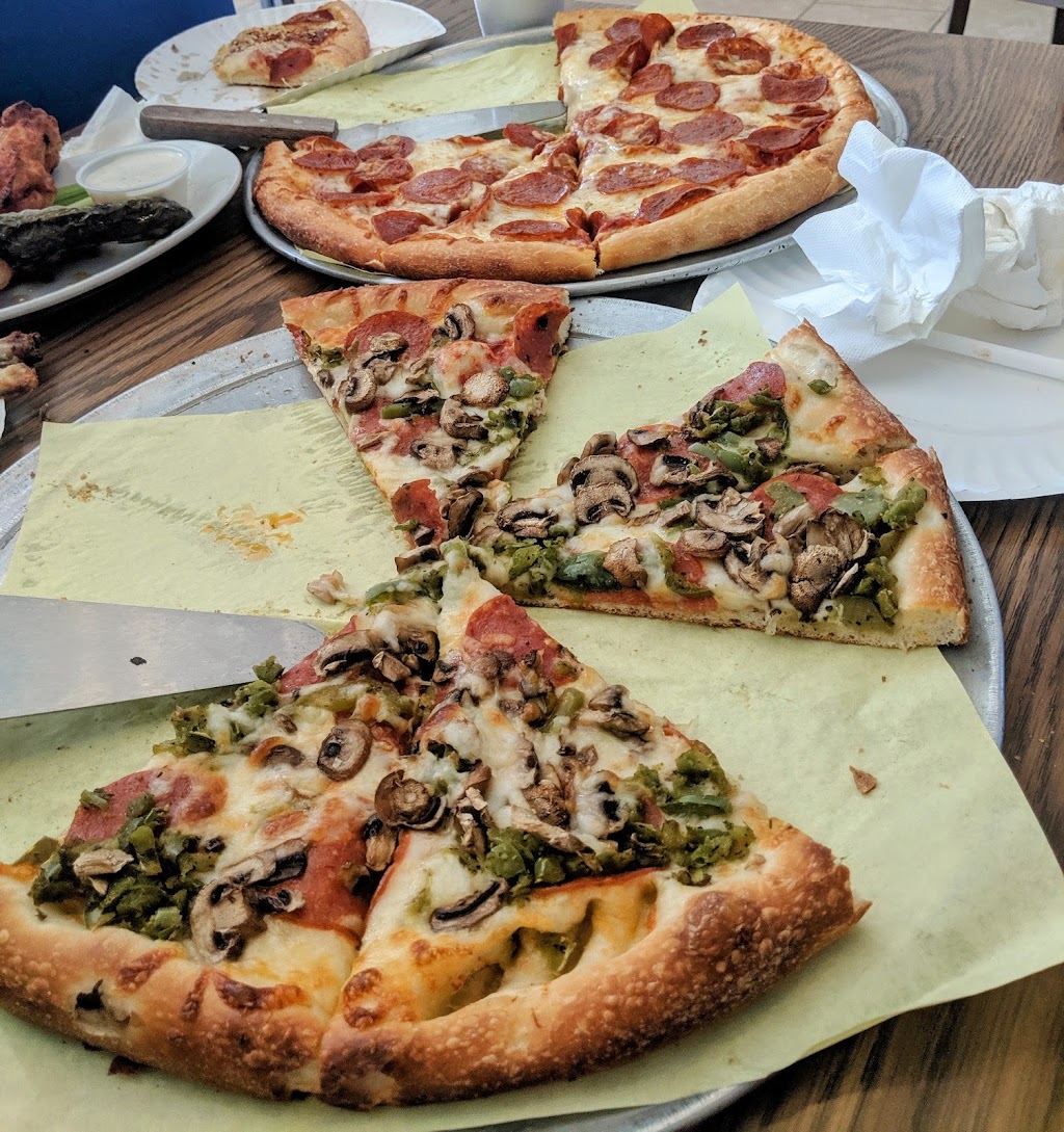 Rockys New York Pizza | 4990 Holt Blvd, Montclair, CA 91763, USA | Phone: (909) 626-7033