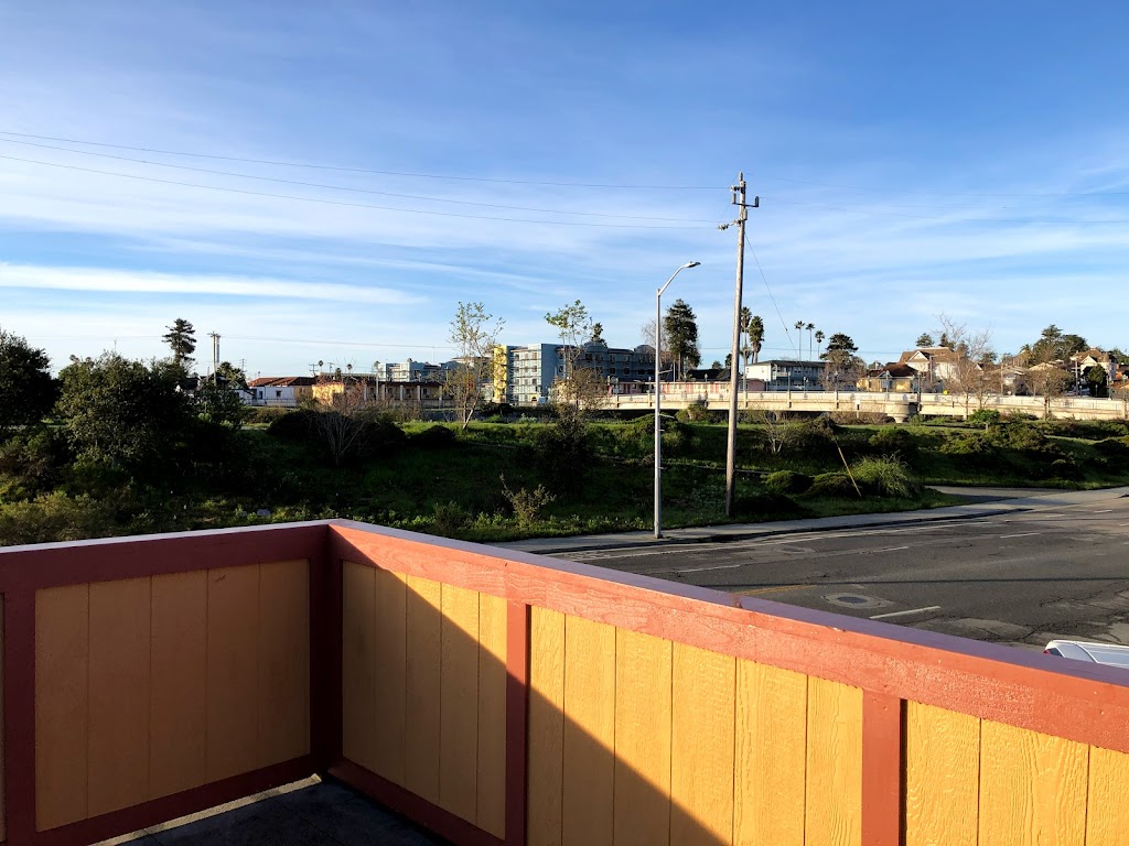 Budget Inn Motel | 110 San Lorenzo Blvd, Santa Cruz, CA 95060, USA | Phone: (831) 426-2828