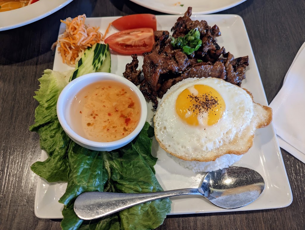 Saigon Bangkok Restaurant | 8080 Transit Rd, Buffalo, NY 14221, USA | Phone: (716) 632-8884