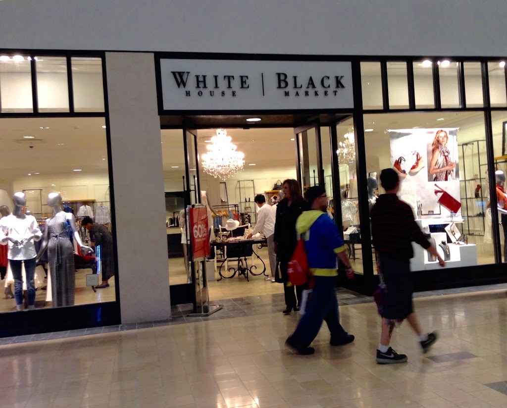 White House Black Market | 1400 Willowbrook Mall Ste 1100, Wayne, NJ 07470, USA | Phone: (973) 256-1964